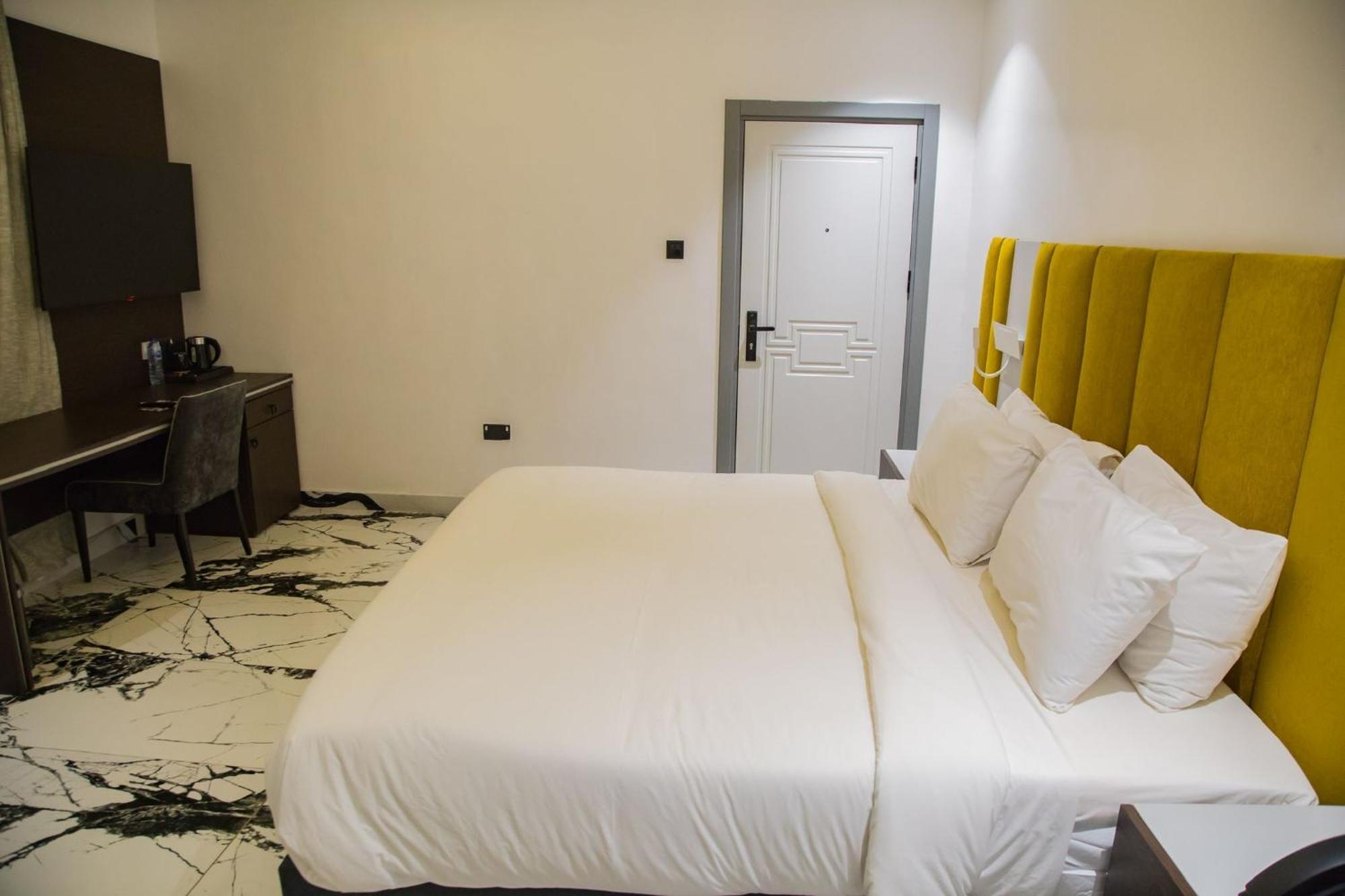 The Safron Hotel 拉各斯 外观 照片